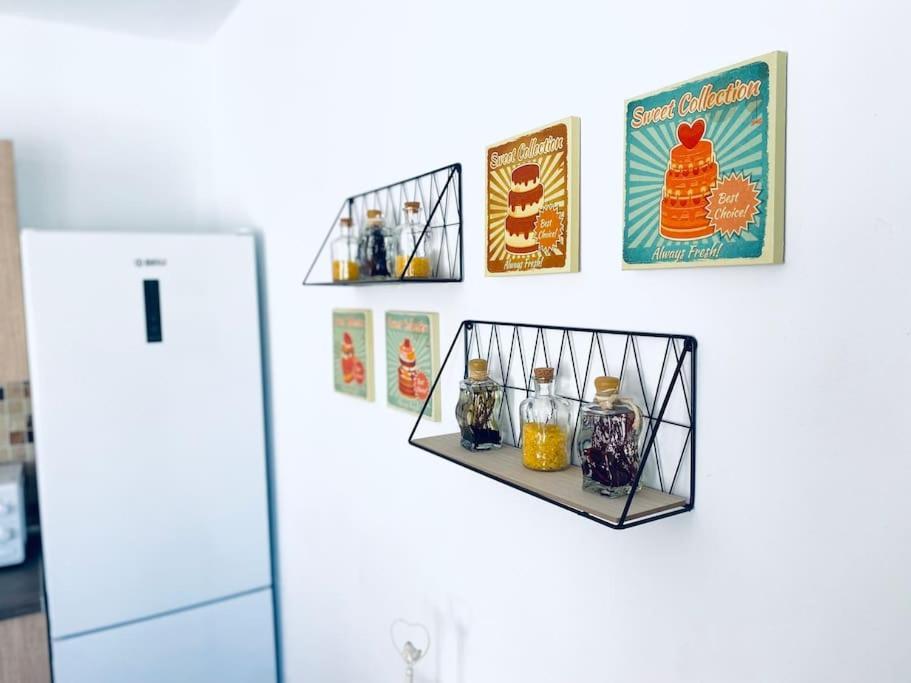 Cozy + Breakfast Apartment *